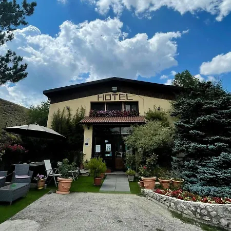 La Panoramica 89 מלון 2*