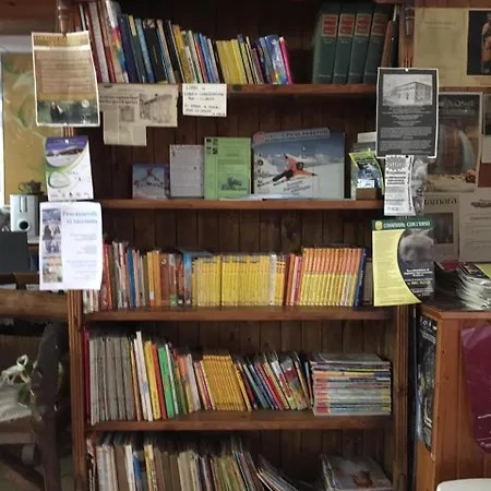 La Panoramica 89 ホテル ペスカッセーロリ