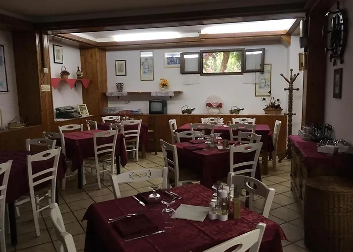 Отель La Panoramica 89 Пескассероли